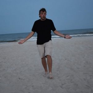 Meet your Posher, Jonathan